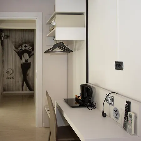 Enjoy Guest house