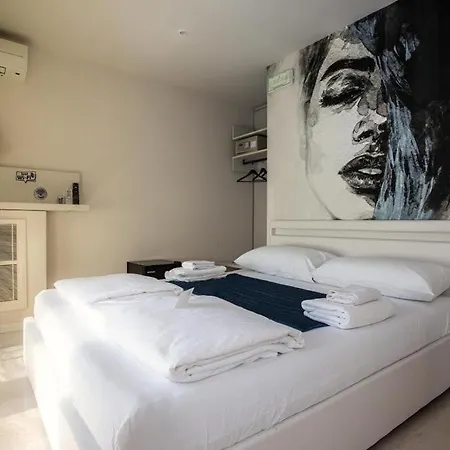 Enjoy Guest house