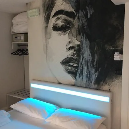 Enjoy Guest house